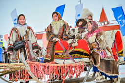 Национальная одежда тундровиков — неотъемлемая часть самобытная  культуры народов Ямала